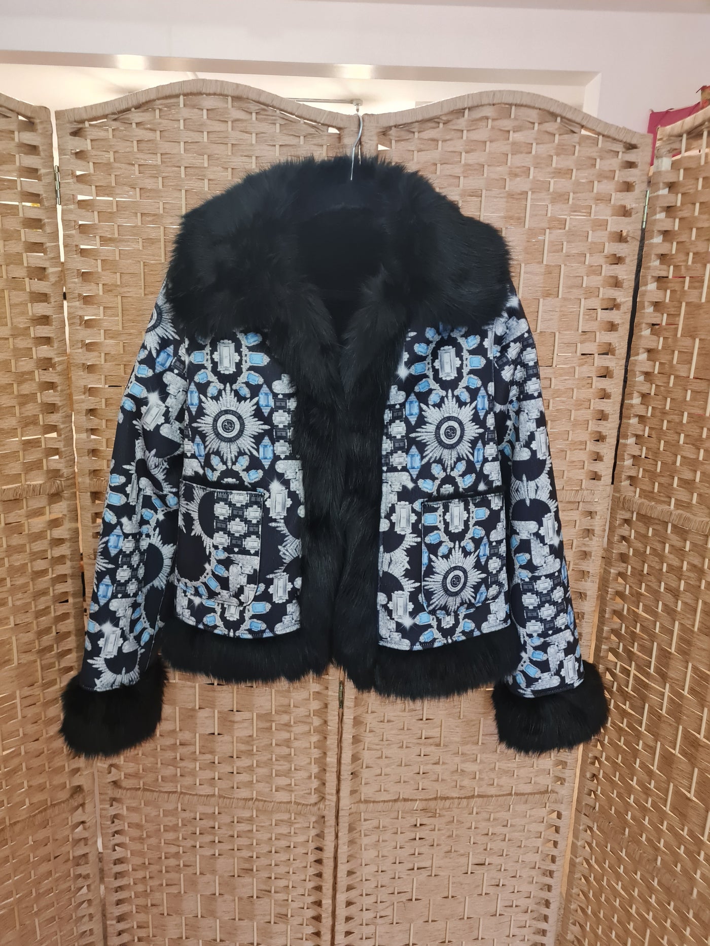 Guess Faux Fur Reversible Print Jacket L RRP £159