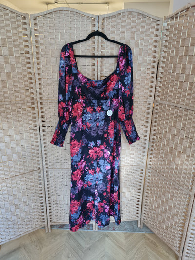Chi Chi London Grey/ Red Floral Maxi Size 14 NWT