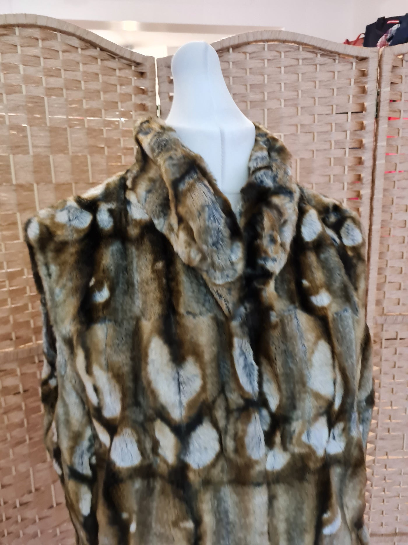 Gerry Weber Faux Fur Gillet 20 (Small Sizing)