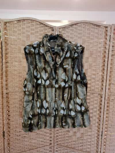 Gerry Weber Faux Fur Gillet 20 (Small Sizing)