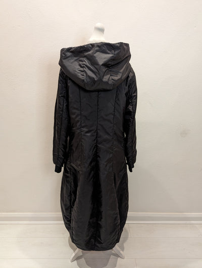 TOMO black quilted coat L