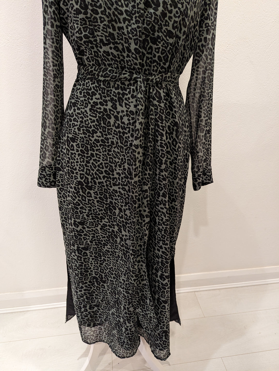 Mint Velvet khaki animal print maxi 14 – The Wardrobe
