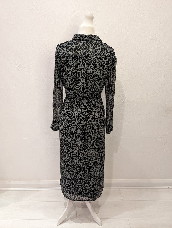 Mint Velvet khaki animal print maxi 14 The Wardrobe Mint Velvet khaki animal print maxi 14 The Wardrobe