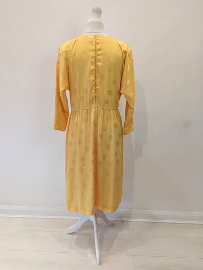 1980s Sunshine - Yellow dress 16