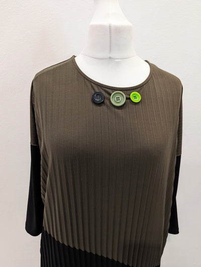 Naya Olive Button Pleated Dress 2