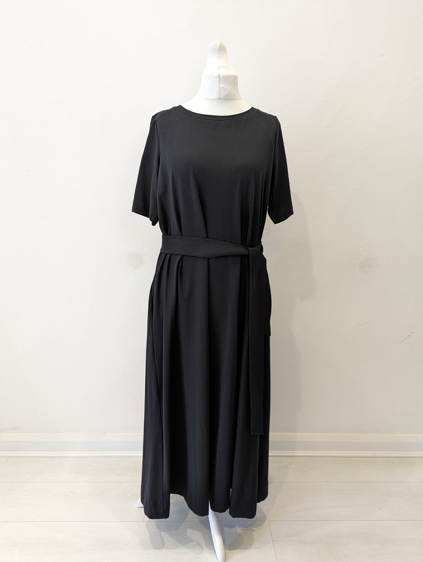 Hallhuber black maxi XL