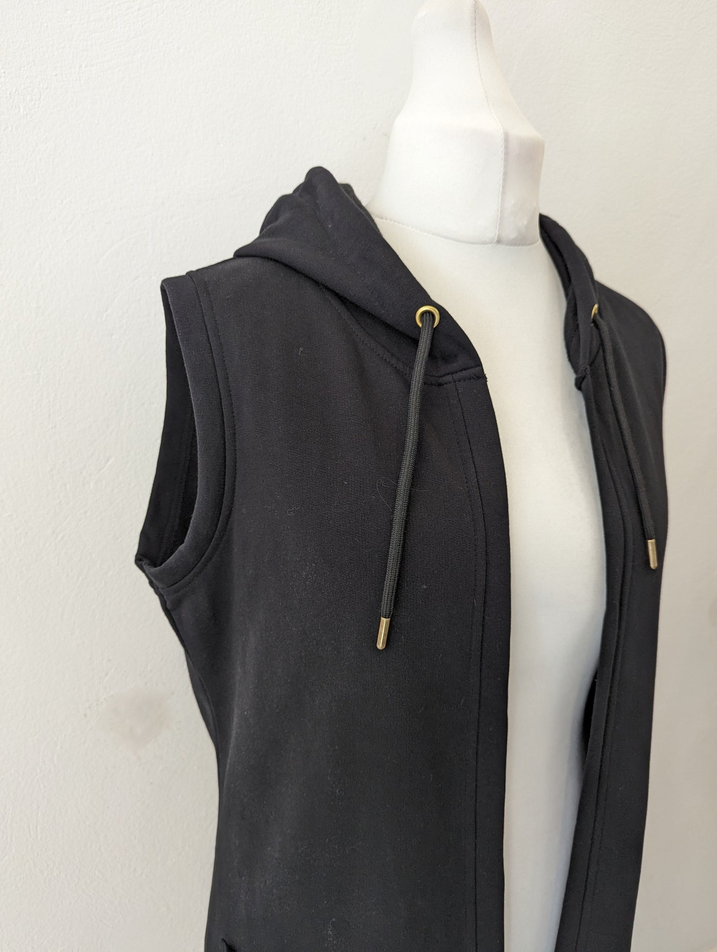 Zoso Black Sleeveless Hoodie M