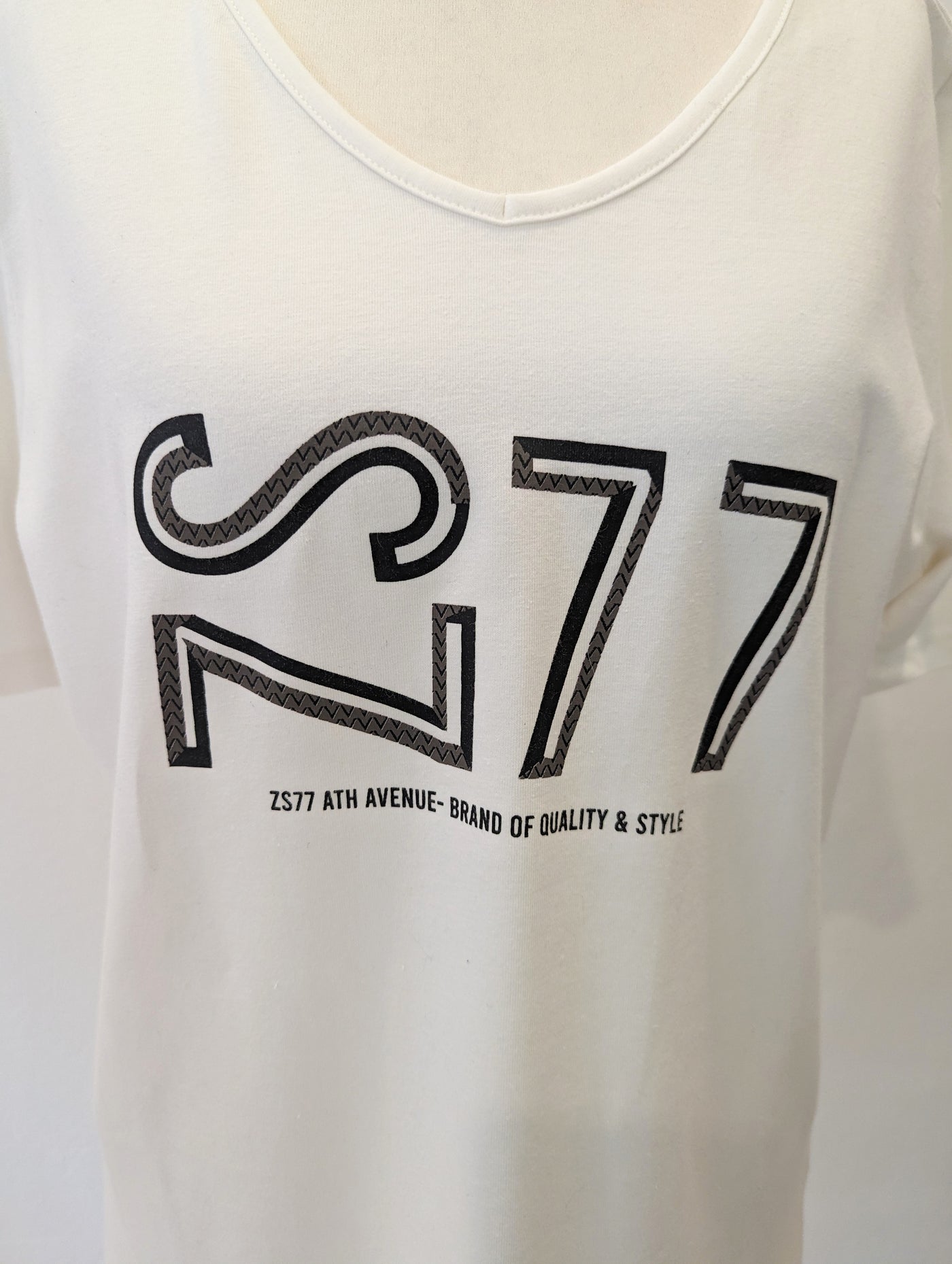 Zoso White Tshirt M