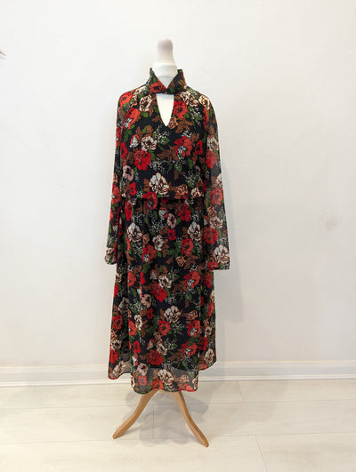 M&S Red floral Maxi 10