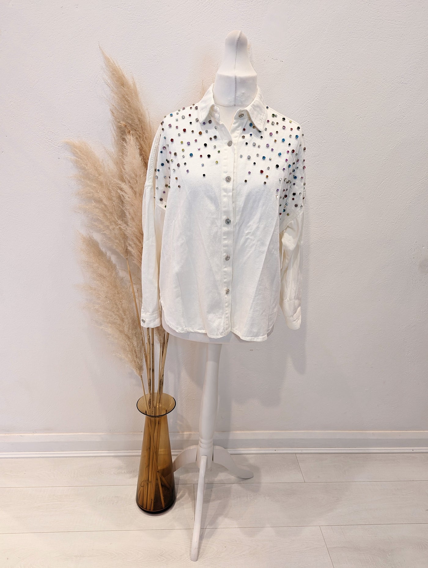 Bisou's Project White Gem Shirt S/M