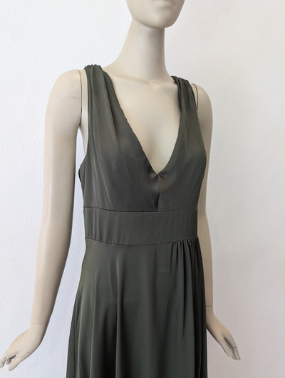 Olive vneck dress 12