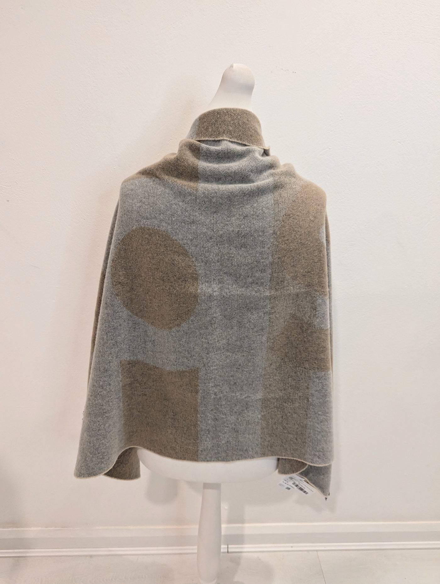 Boss Grey/Brown Wool Scarf RRP £120