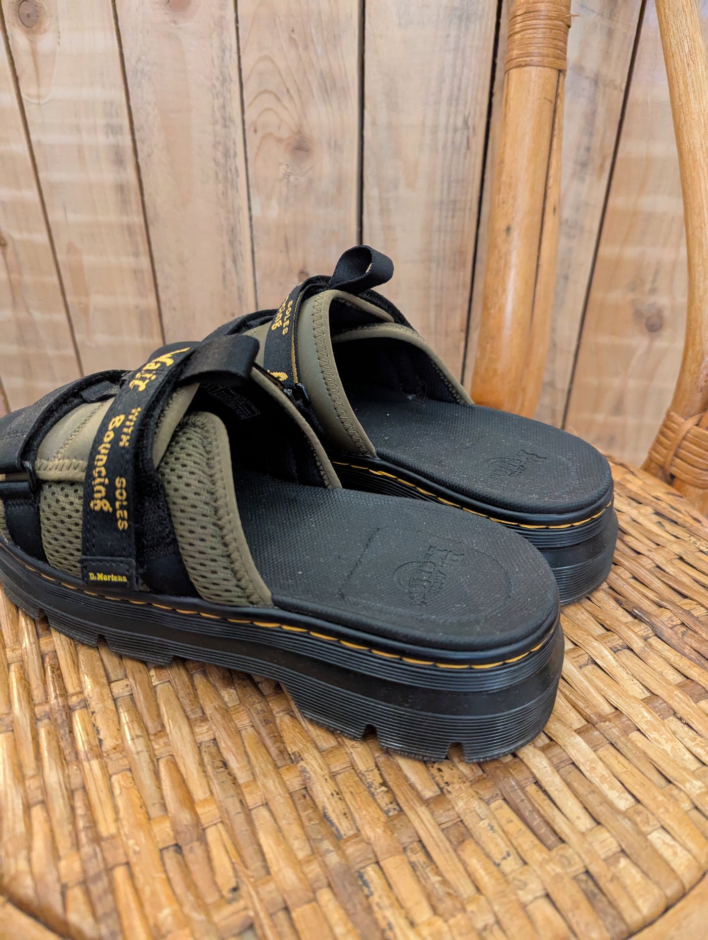 Dr Martens Ayce Sliders 6.5