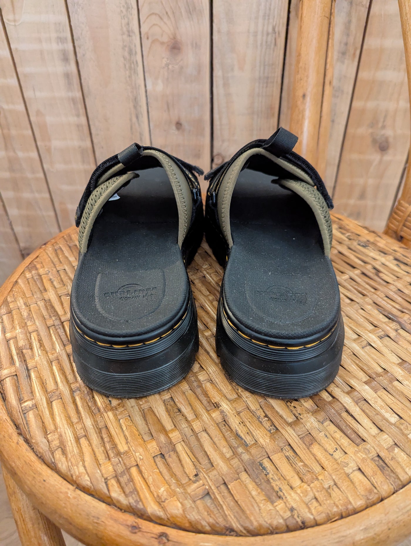 Dr Martens Ayce Sliders 6.5