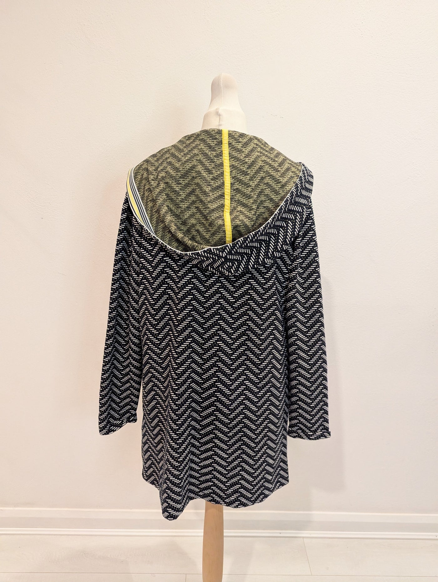 Cecil Navy 2 piece Cardigan & Top XS