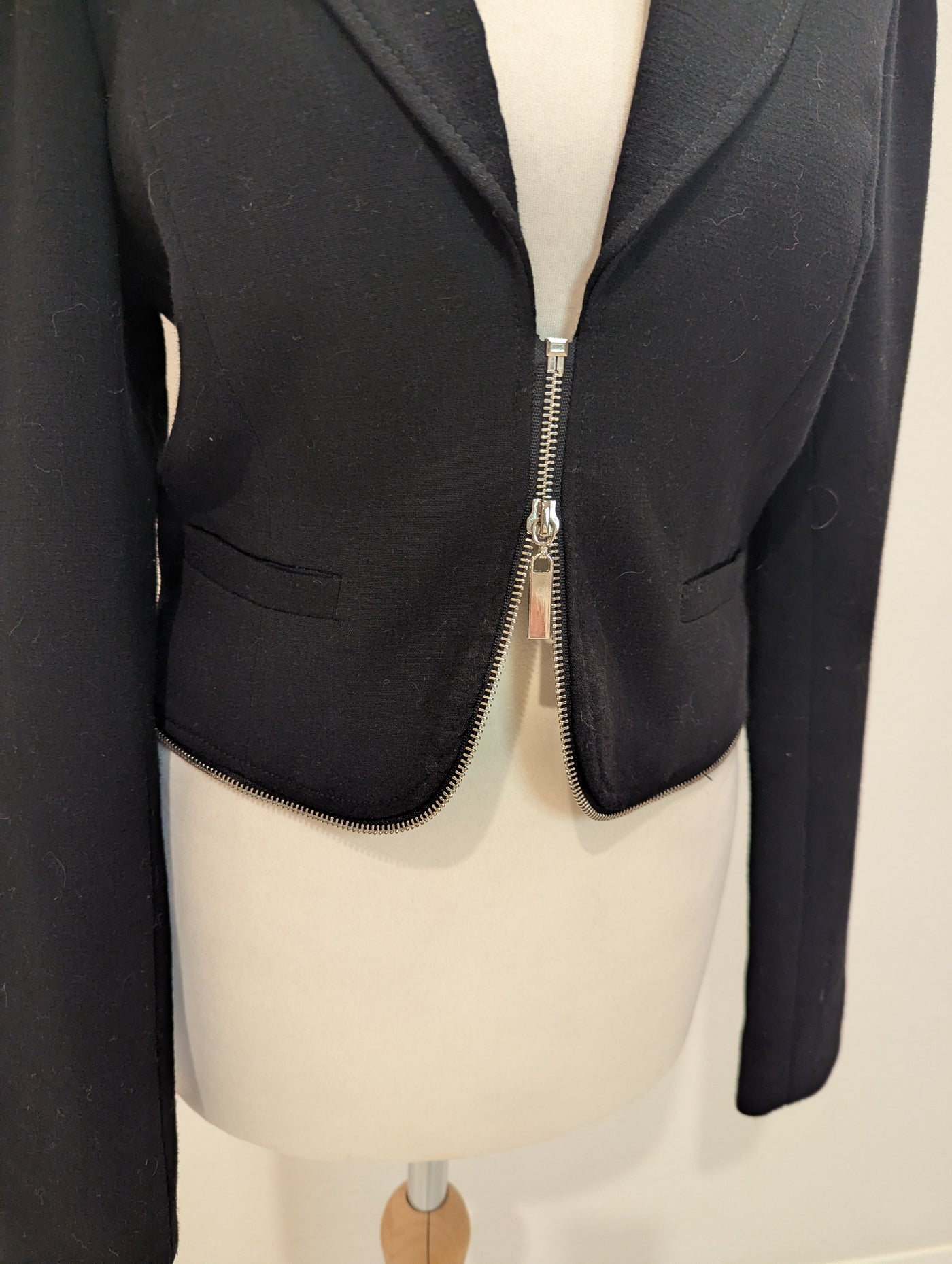Soaked In Luxury Black Cropped Zip Jacket XS
