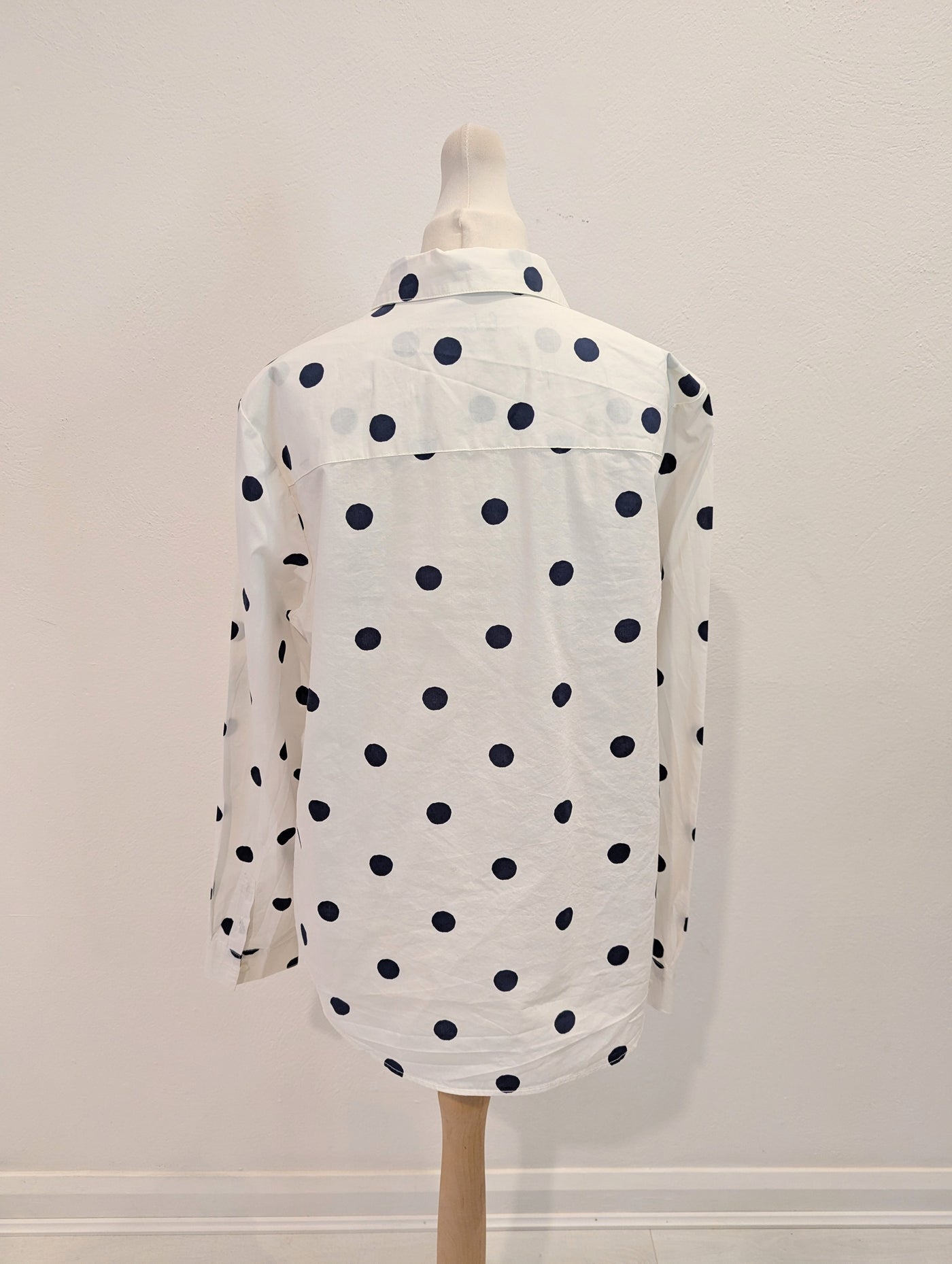 Boden white polka dot shirt 14