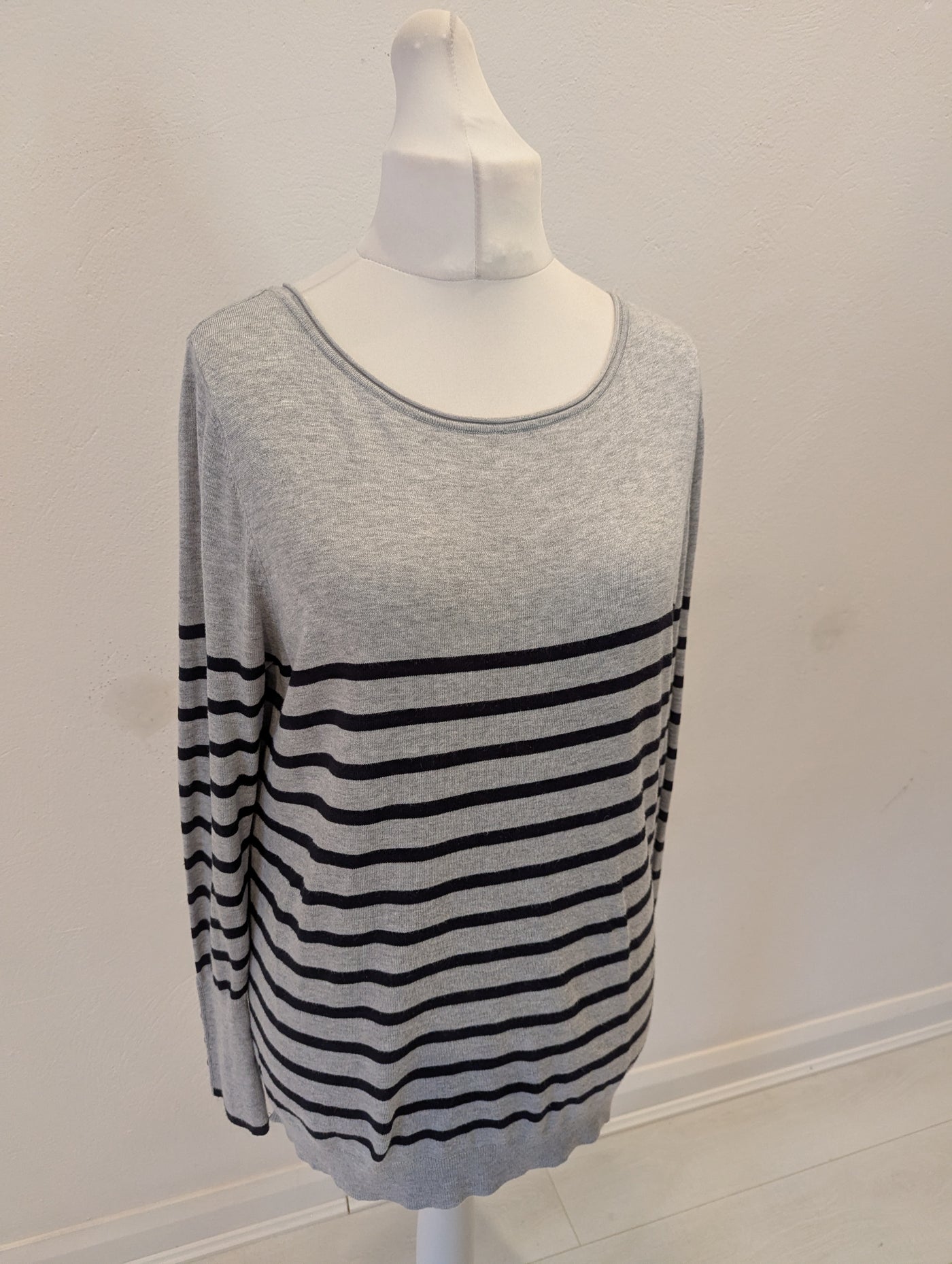 Mint Velvet Grey Stripe Jumper 16