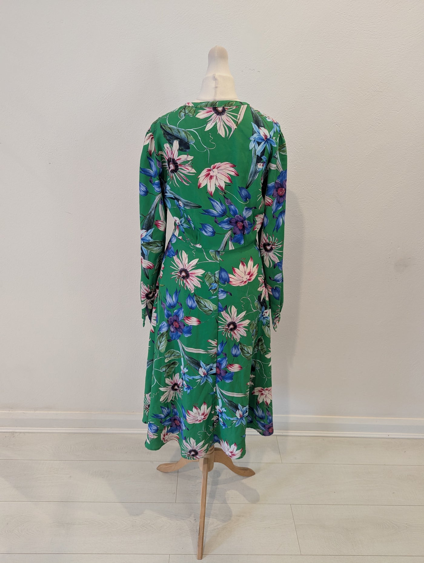 H&M Green Floral Dress 6/8