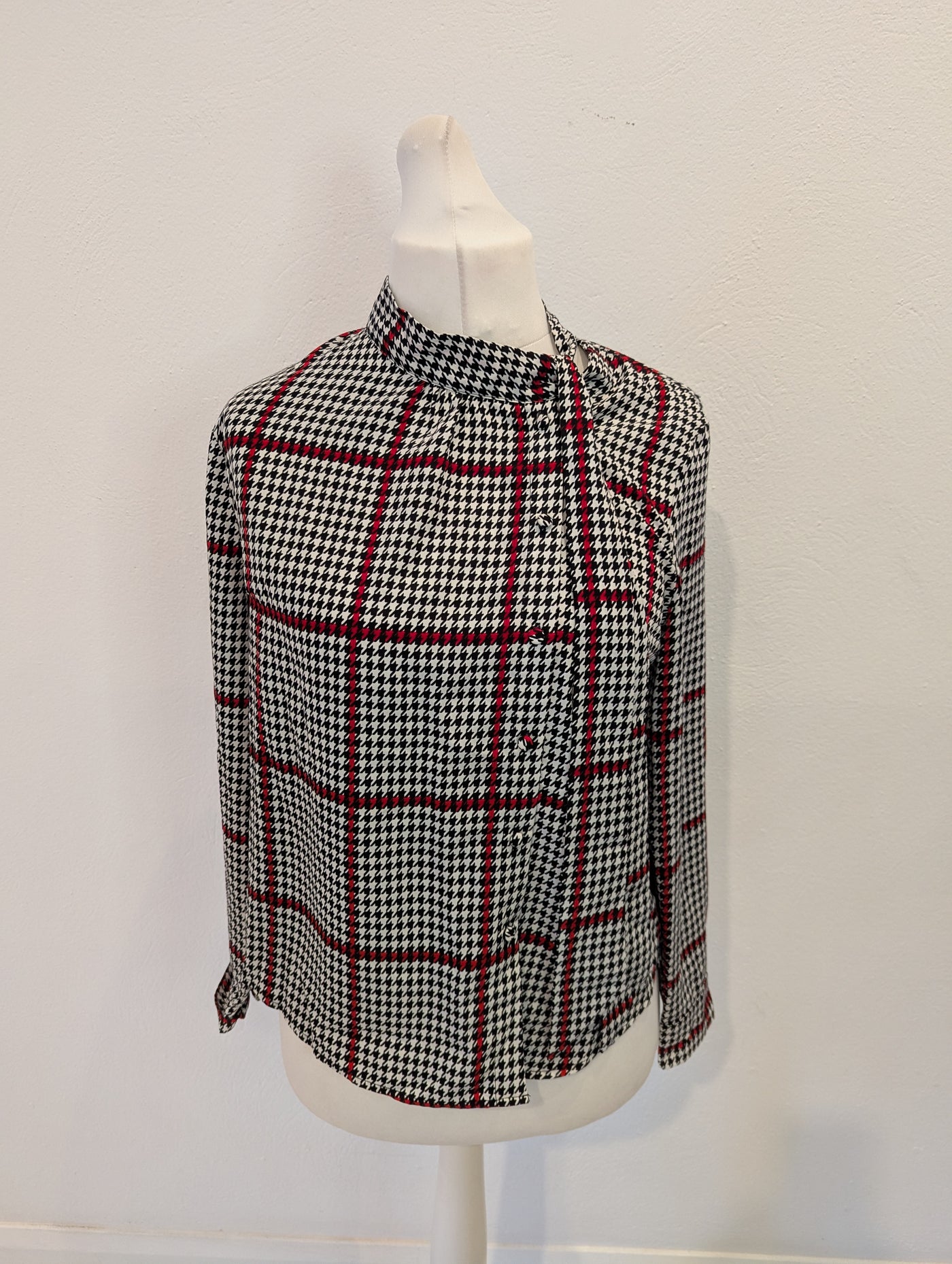 Darling Dogtooth Shirt 12