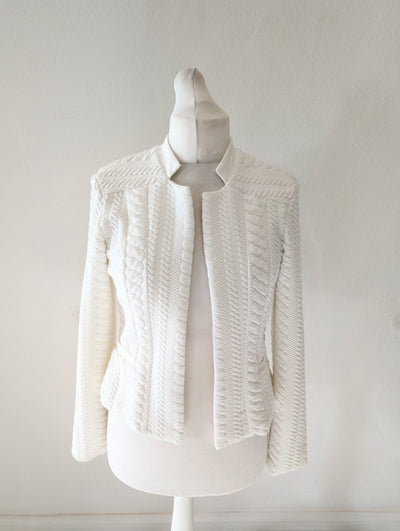 Madeleine White Cropped Jacket 14