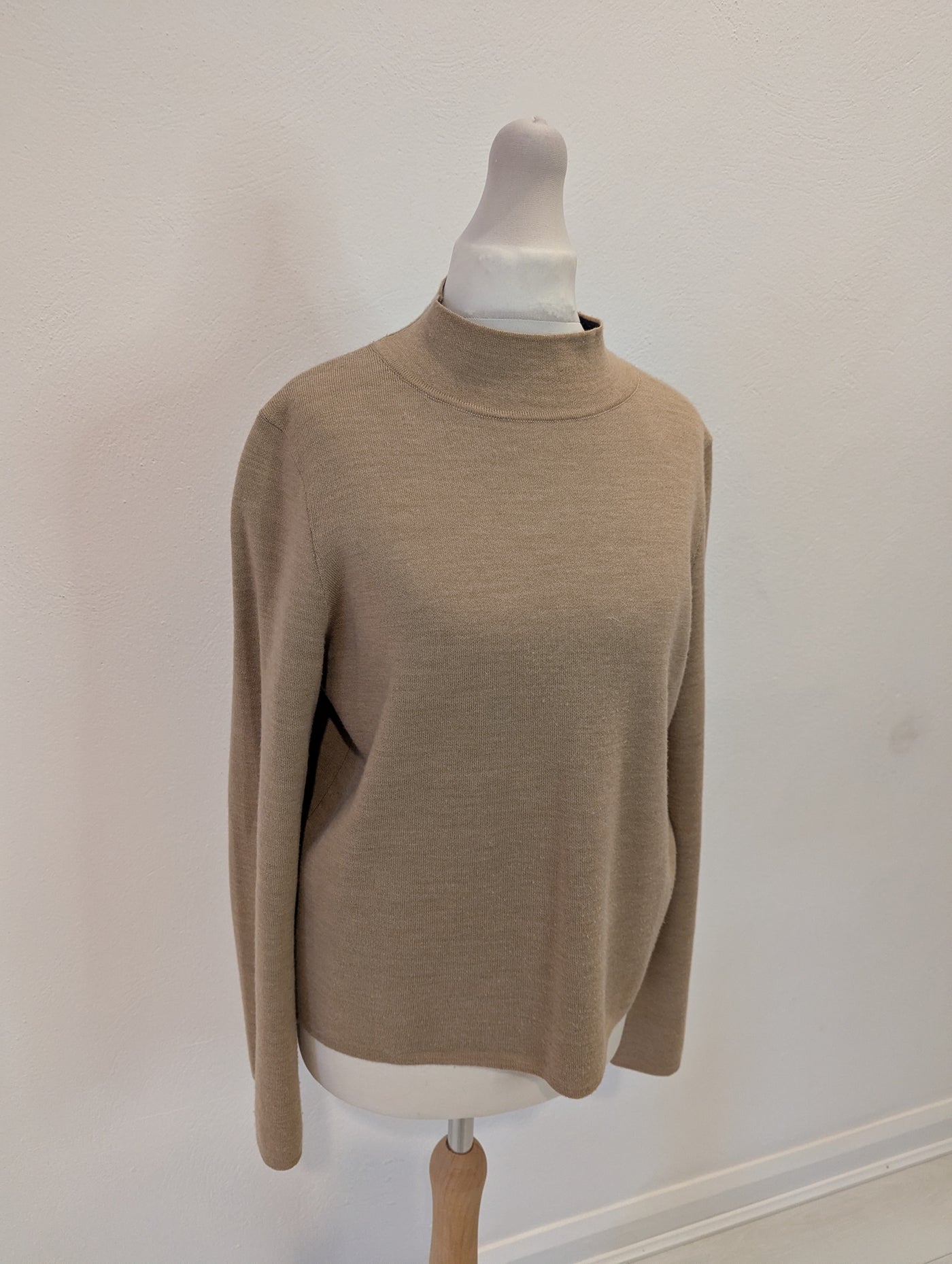 Jigsaw camel wool mix sweater Small