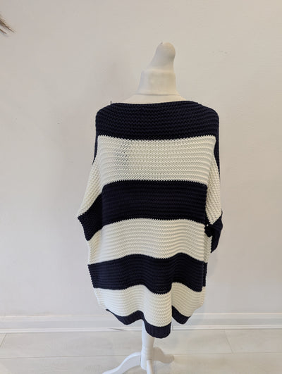 Striped knit in navy