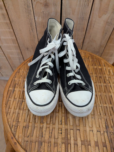 Black Converse 5