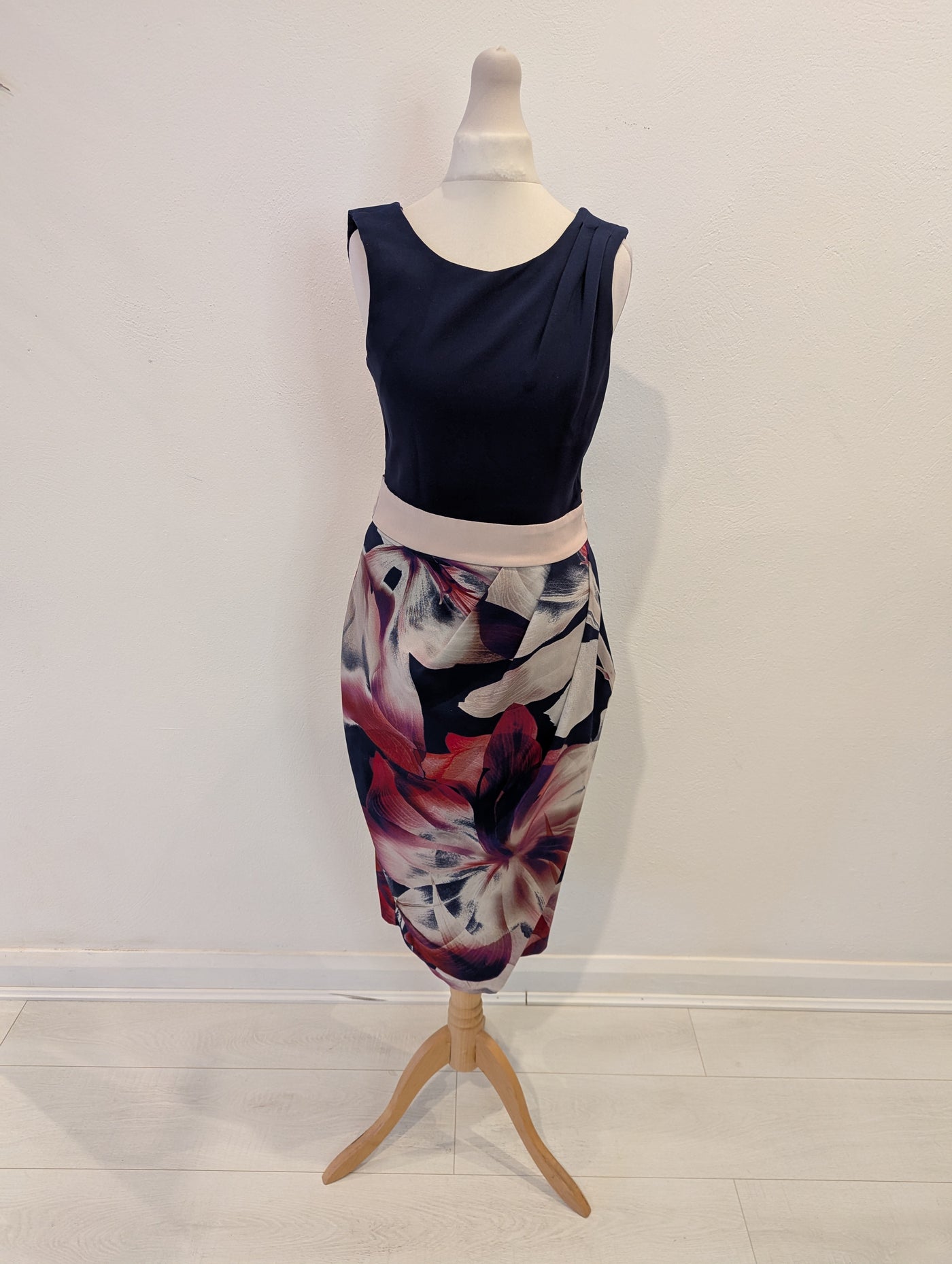 Closet Navy Multi Dress 8