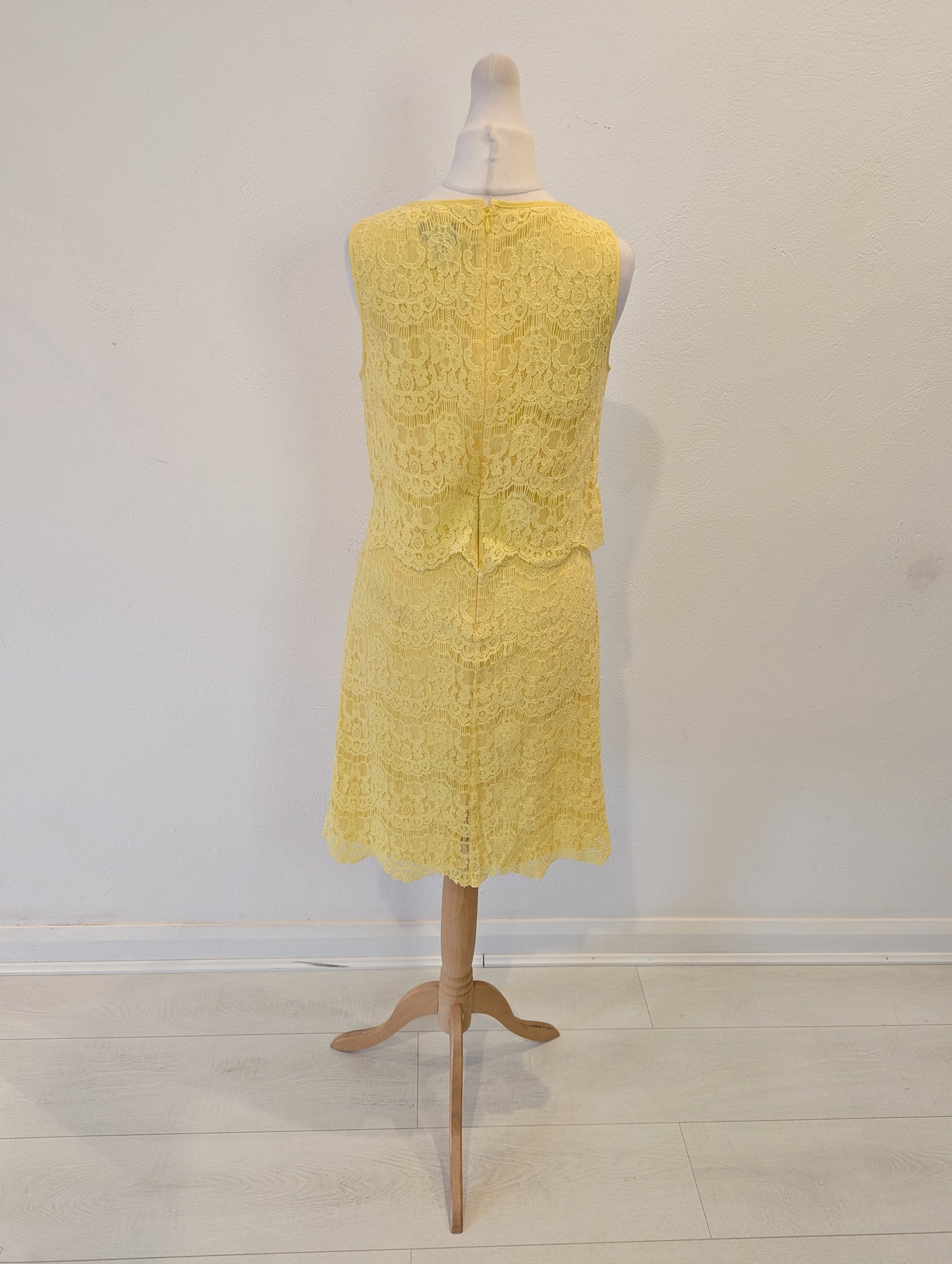 Armani Jeans Yellow Lace Dress 38