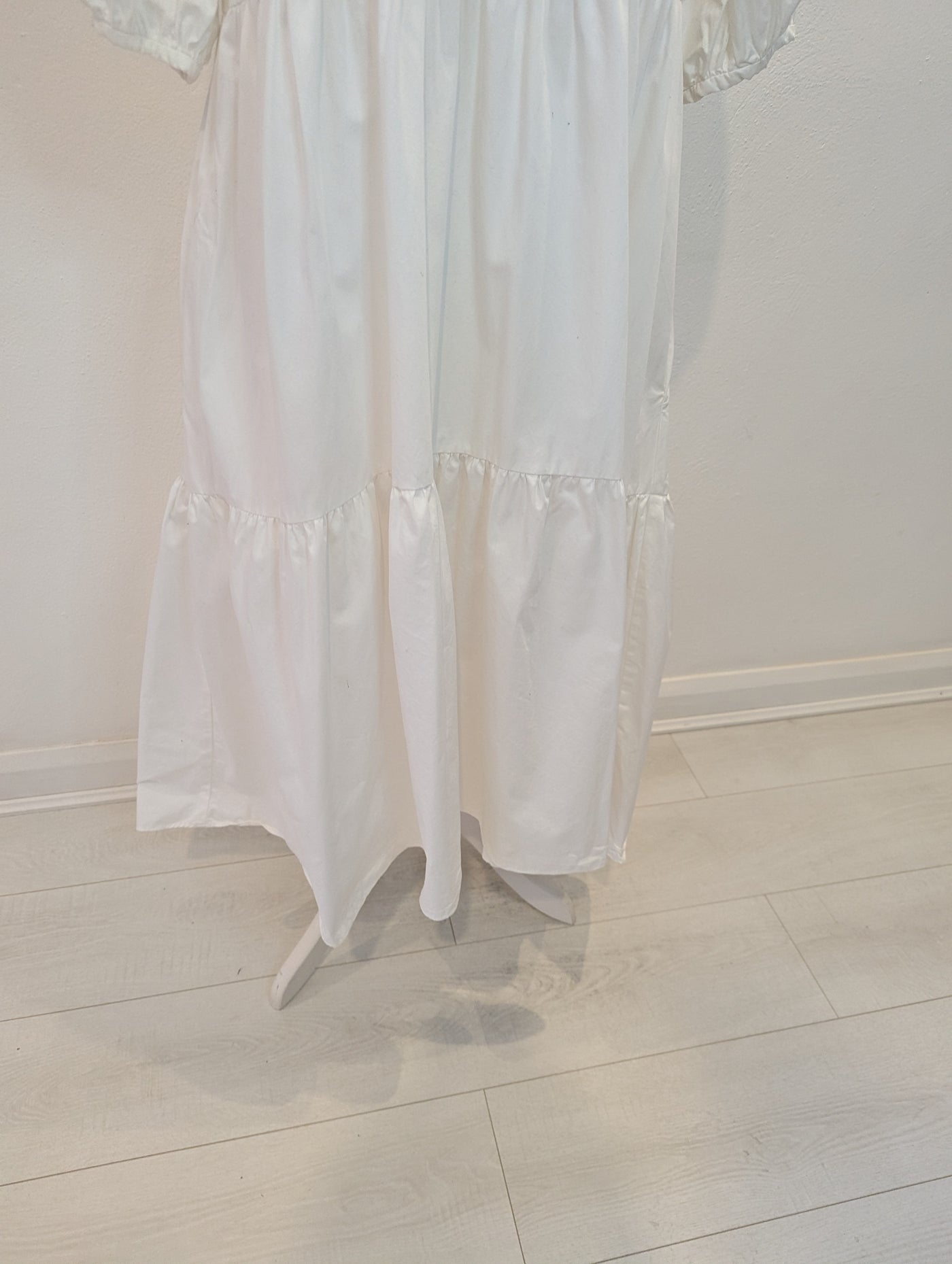 Zara White Tiered Dress L