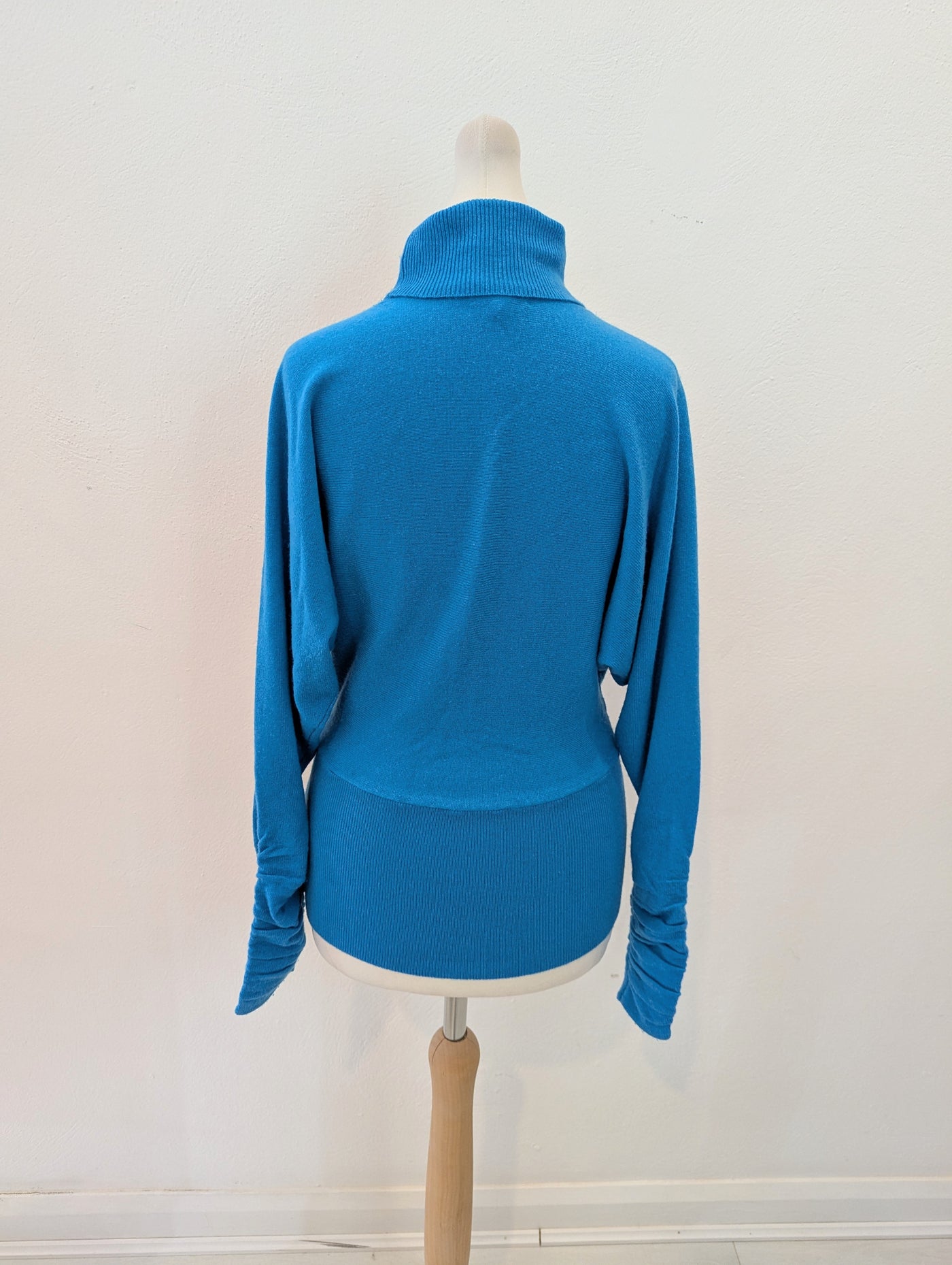 Reiss blue wool mix top XS