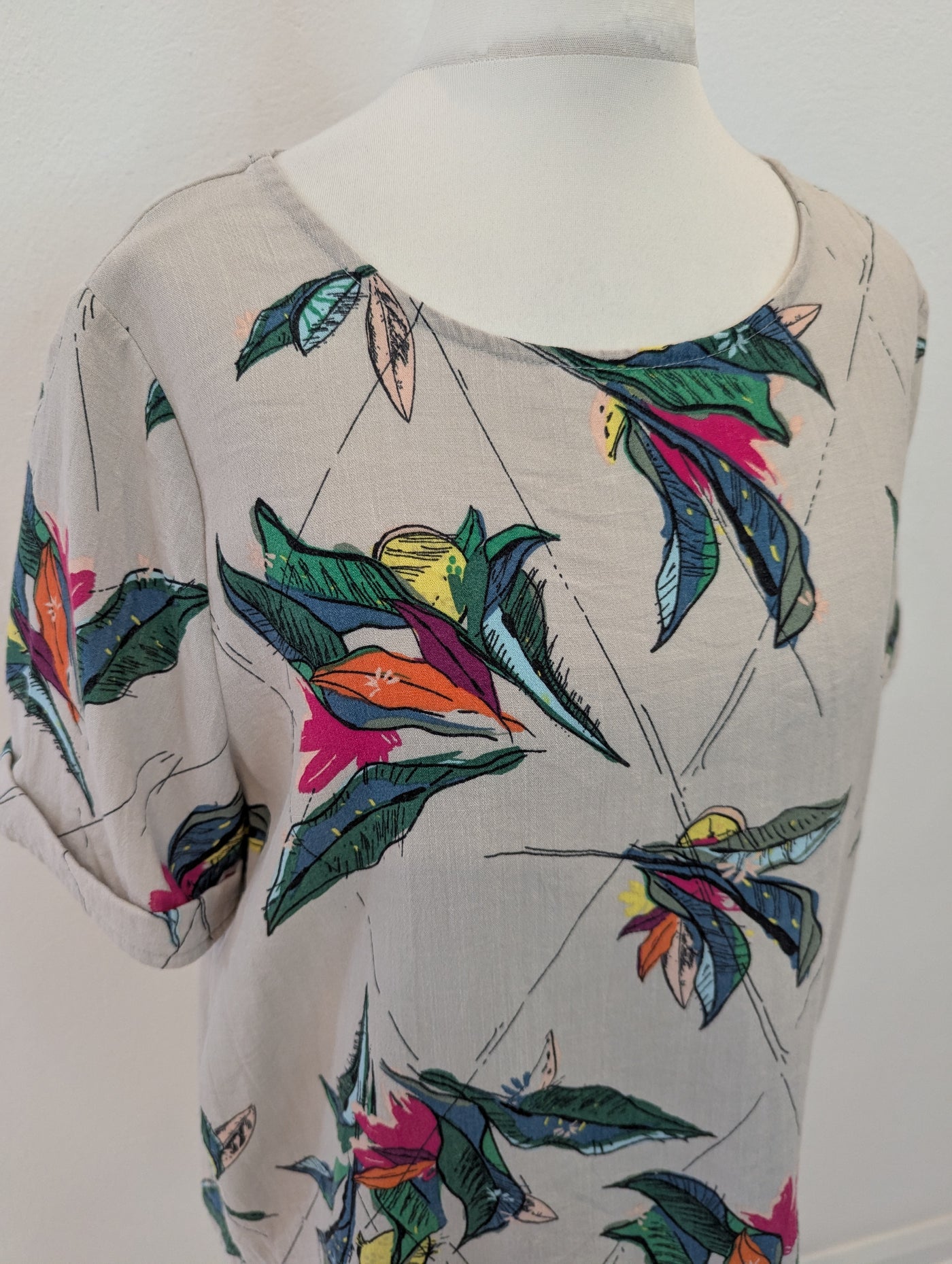 Pom Amsterdam Floral Top 10