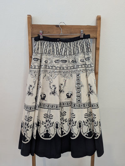 Classics Cream Black Skirt 14