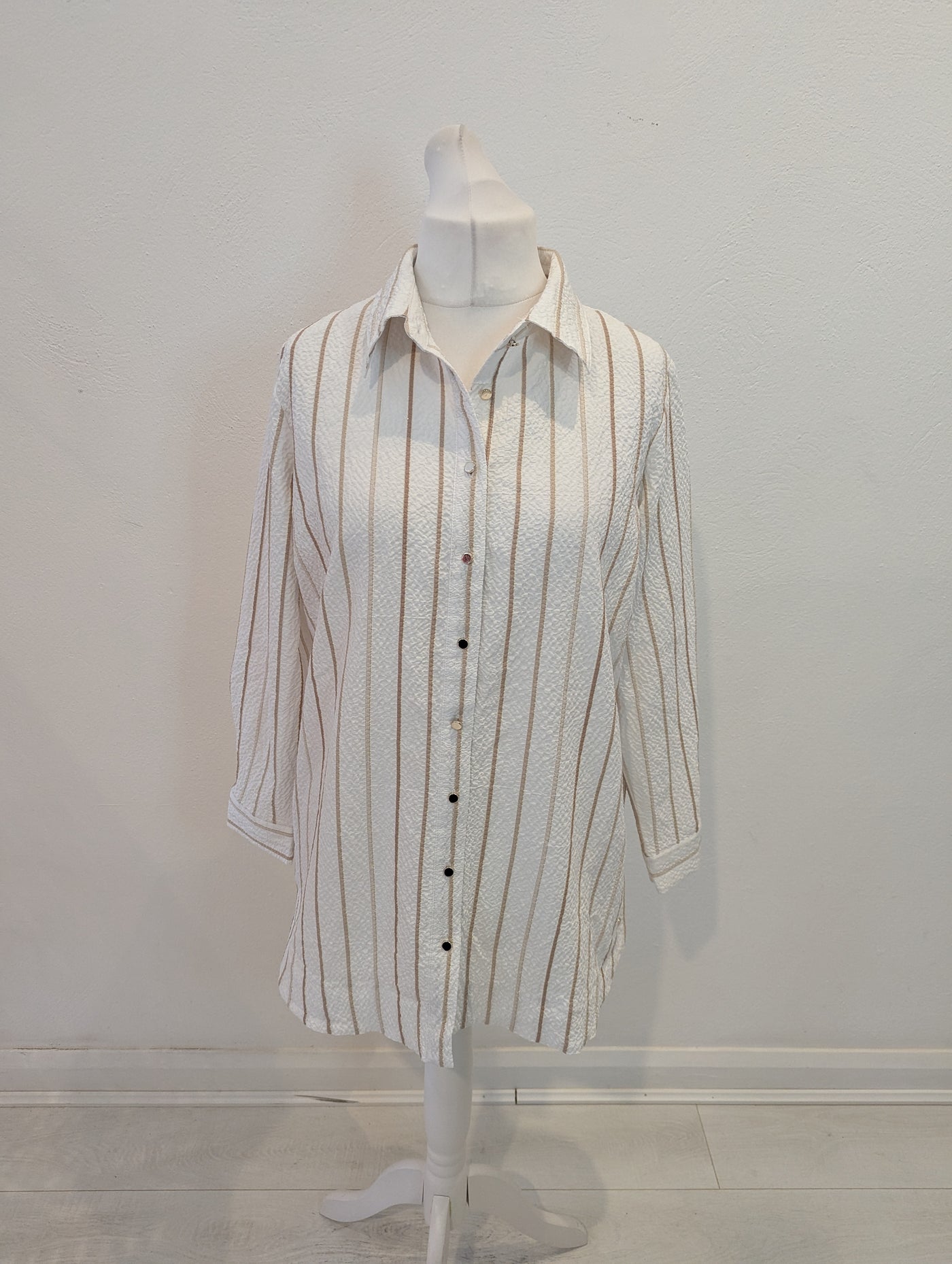 Klass white stripe shirt 14