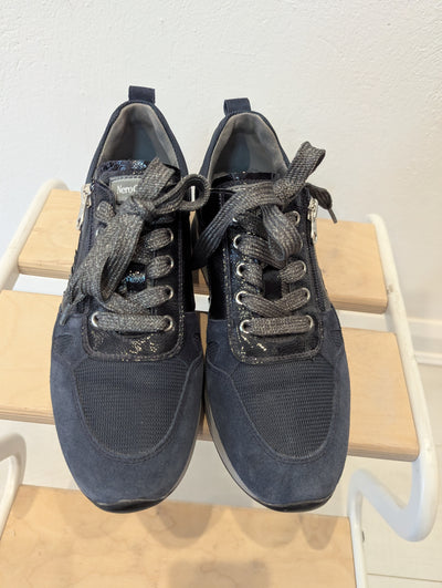 Nero Giardini Navy Trainers 4