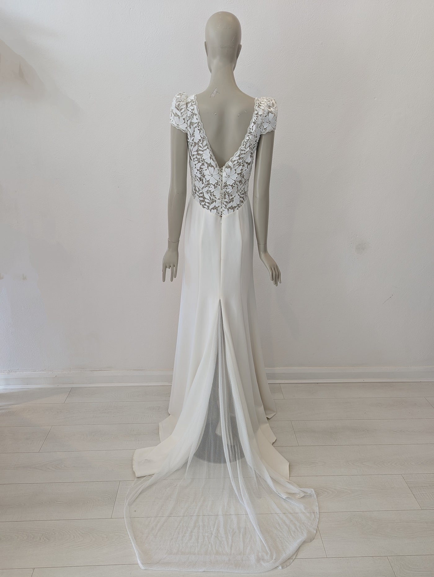 Marylise Thalia 10 RRP £2200