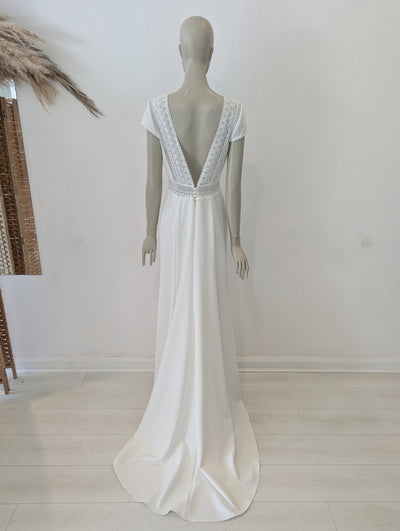 Marylise Xena - 12 RRP £2200