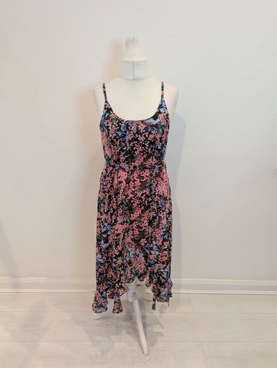 Lili Sidonio Floral Print dress XS/S