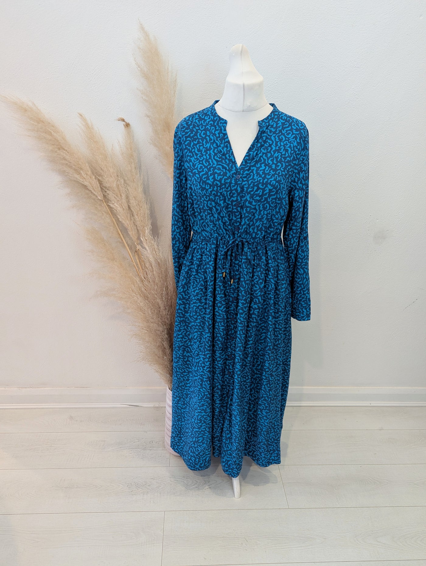 This is Unfolded Teal Maxi Dress 16 NWT RRP £65