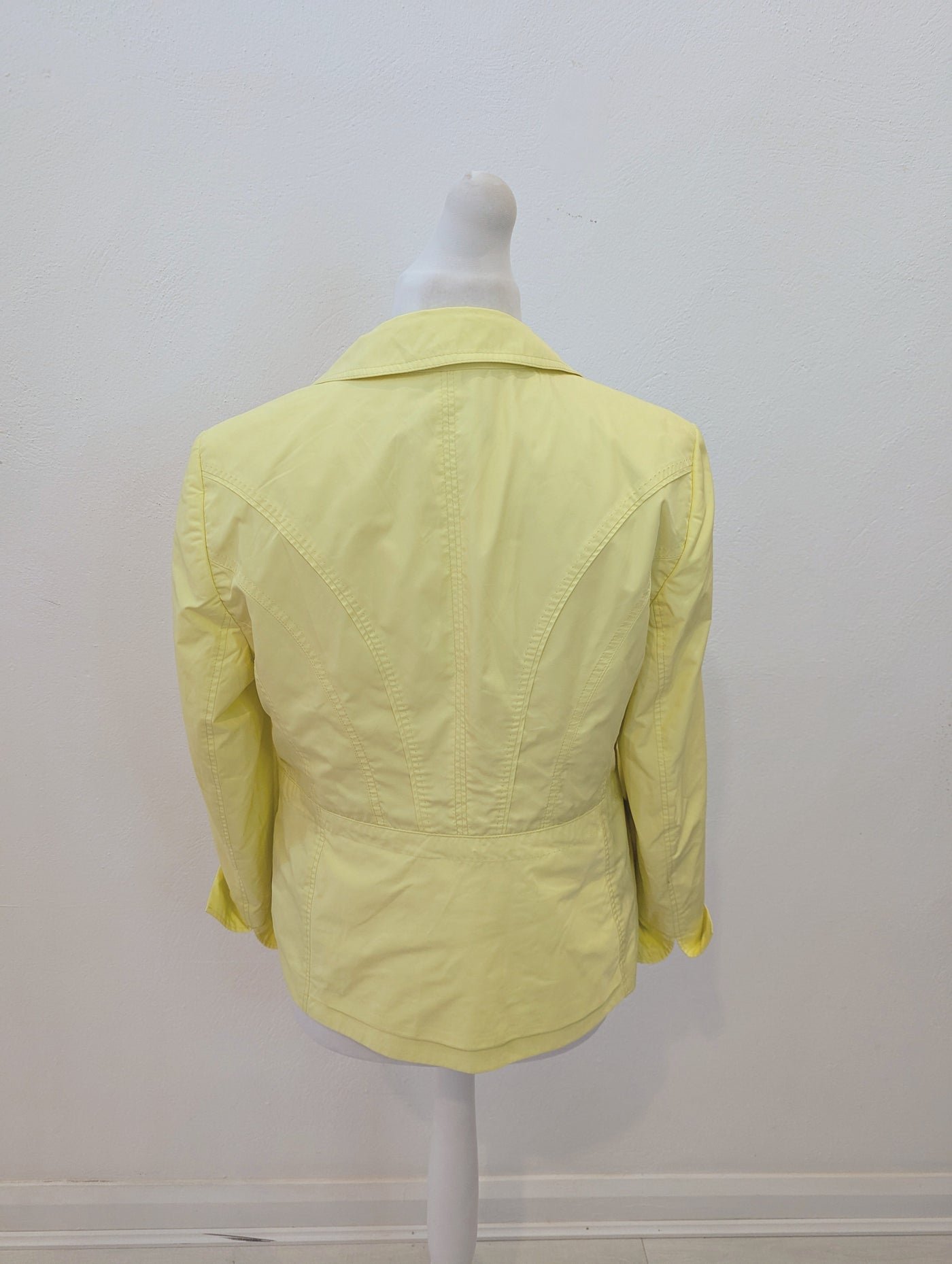 Betty Barclay Yellow Jacket Size 18