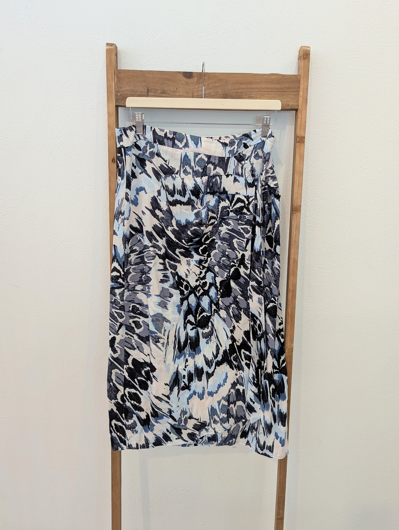 Mint Velvet Blue Mix Skirt Size 14