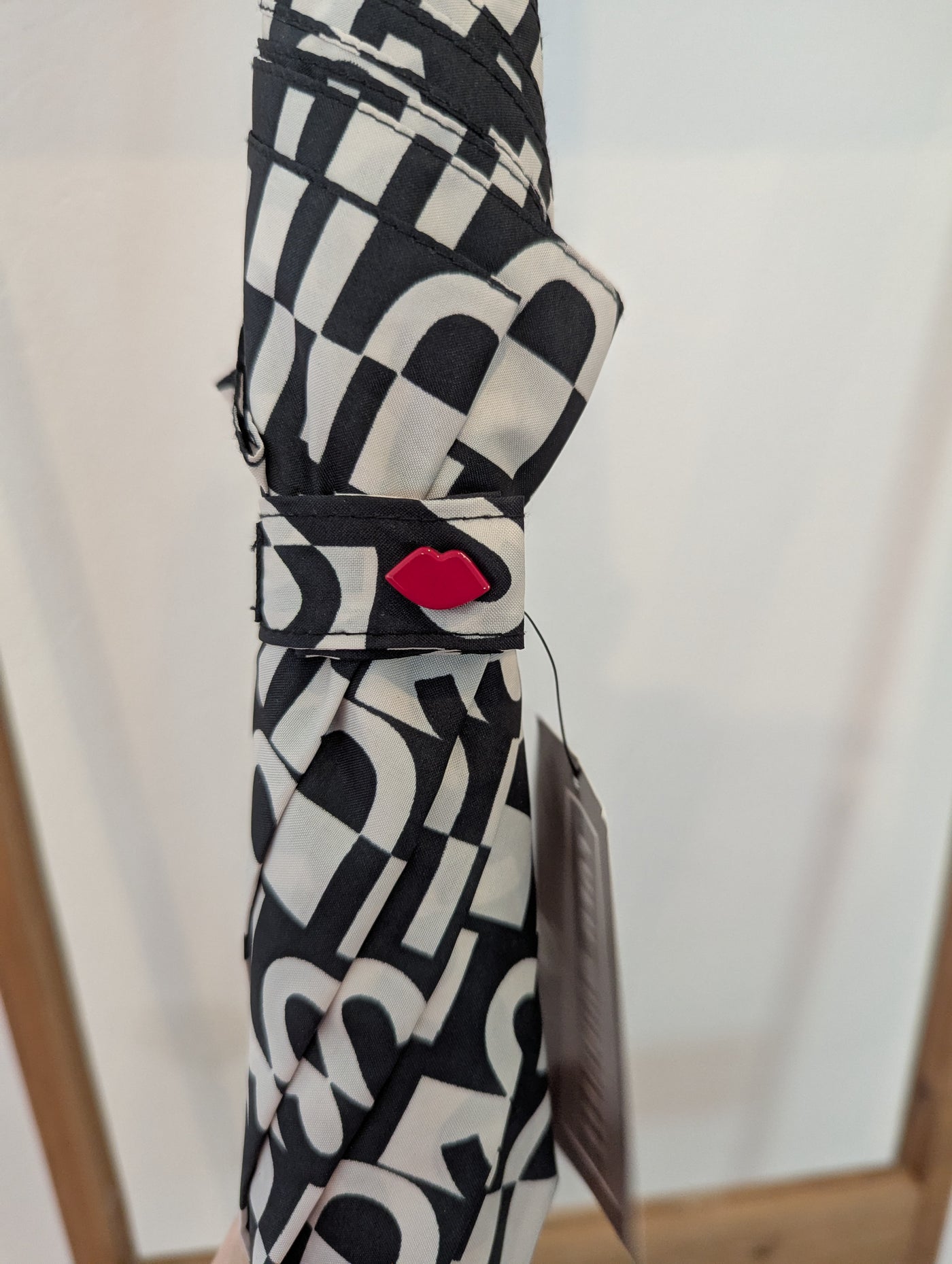 Lulu Guinness Umbrella NWT