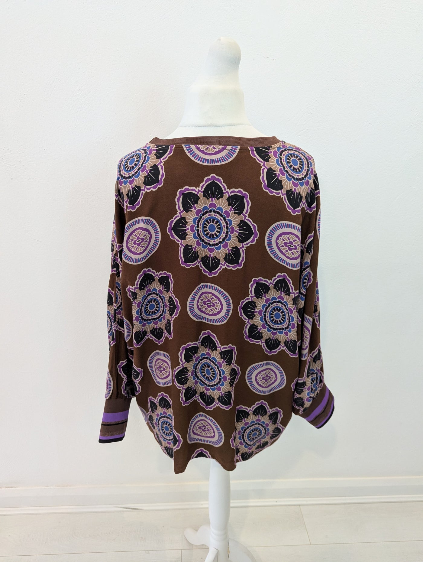 Milano Italy Brown/Purple Top Size 12