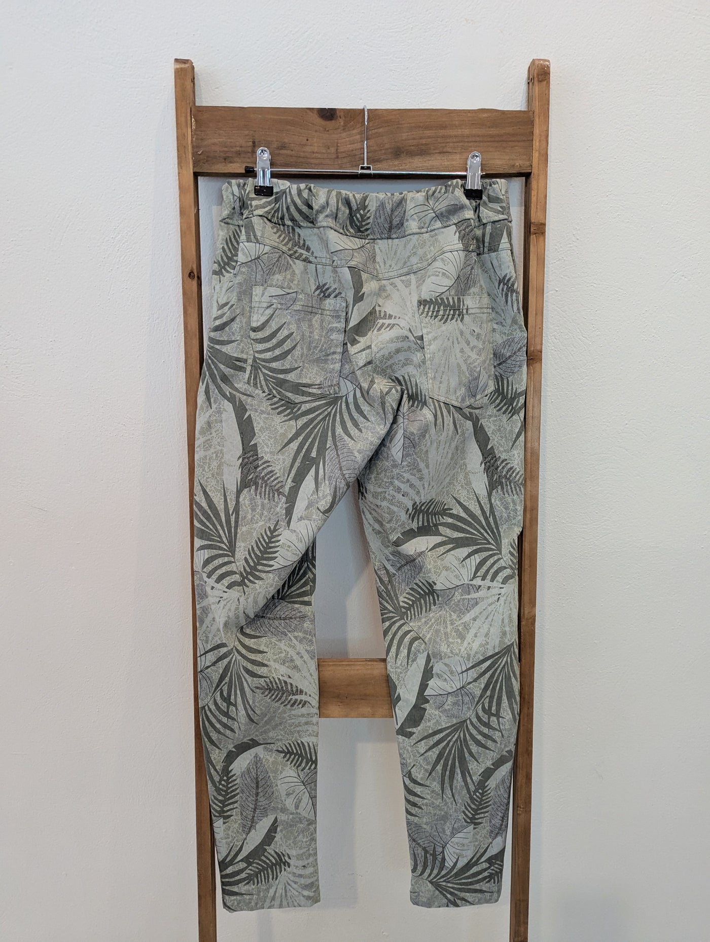 Made in Italy Khaki Floral Pants Size 12/14