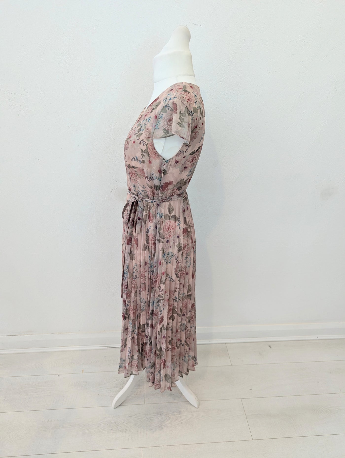 Madeleine Blush pleated dress 12
