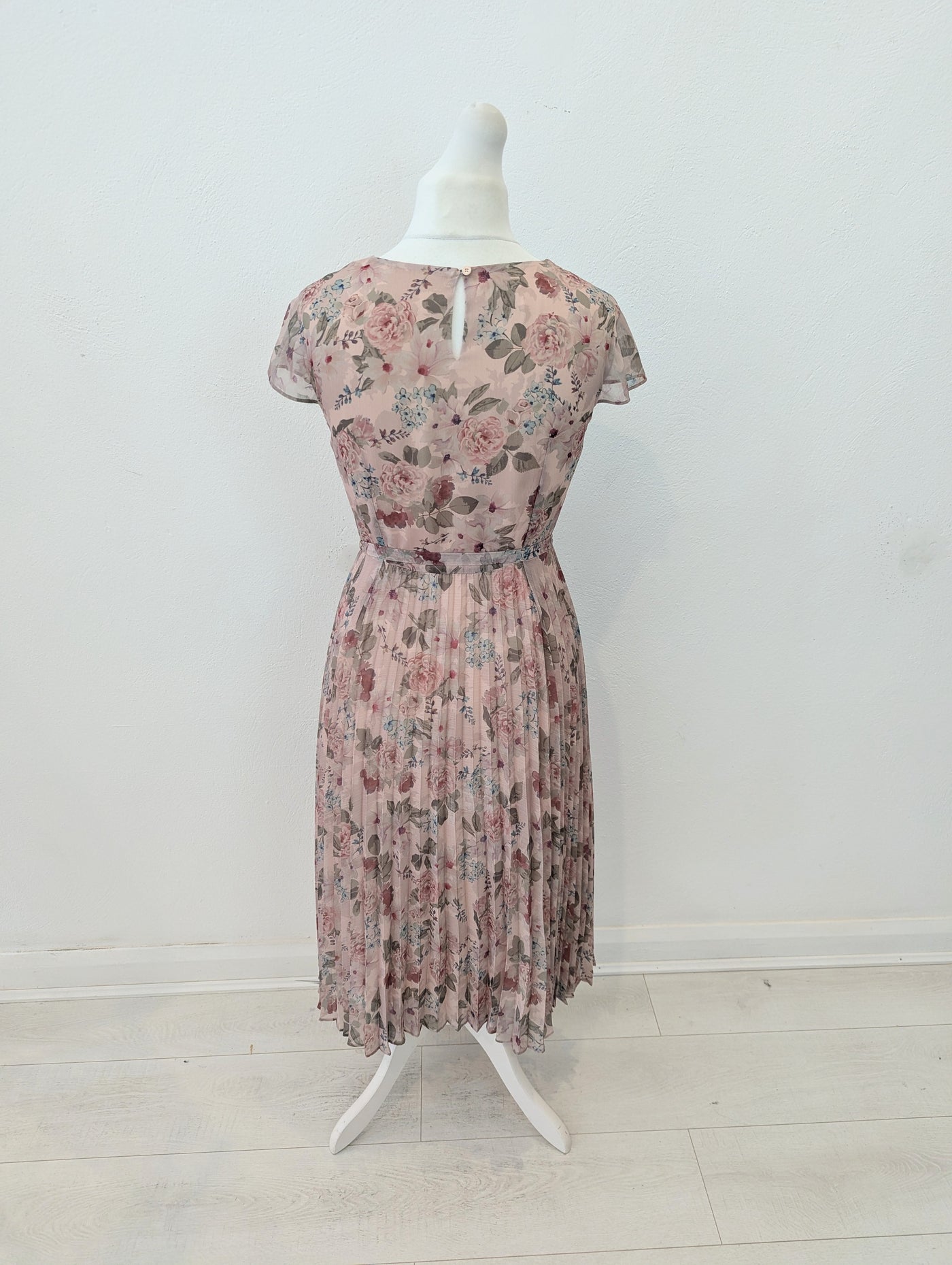 Madeleine Blush pleated dress 12