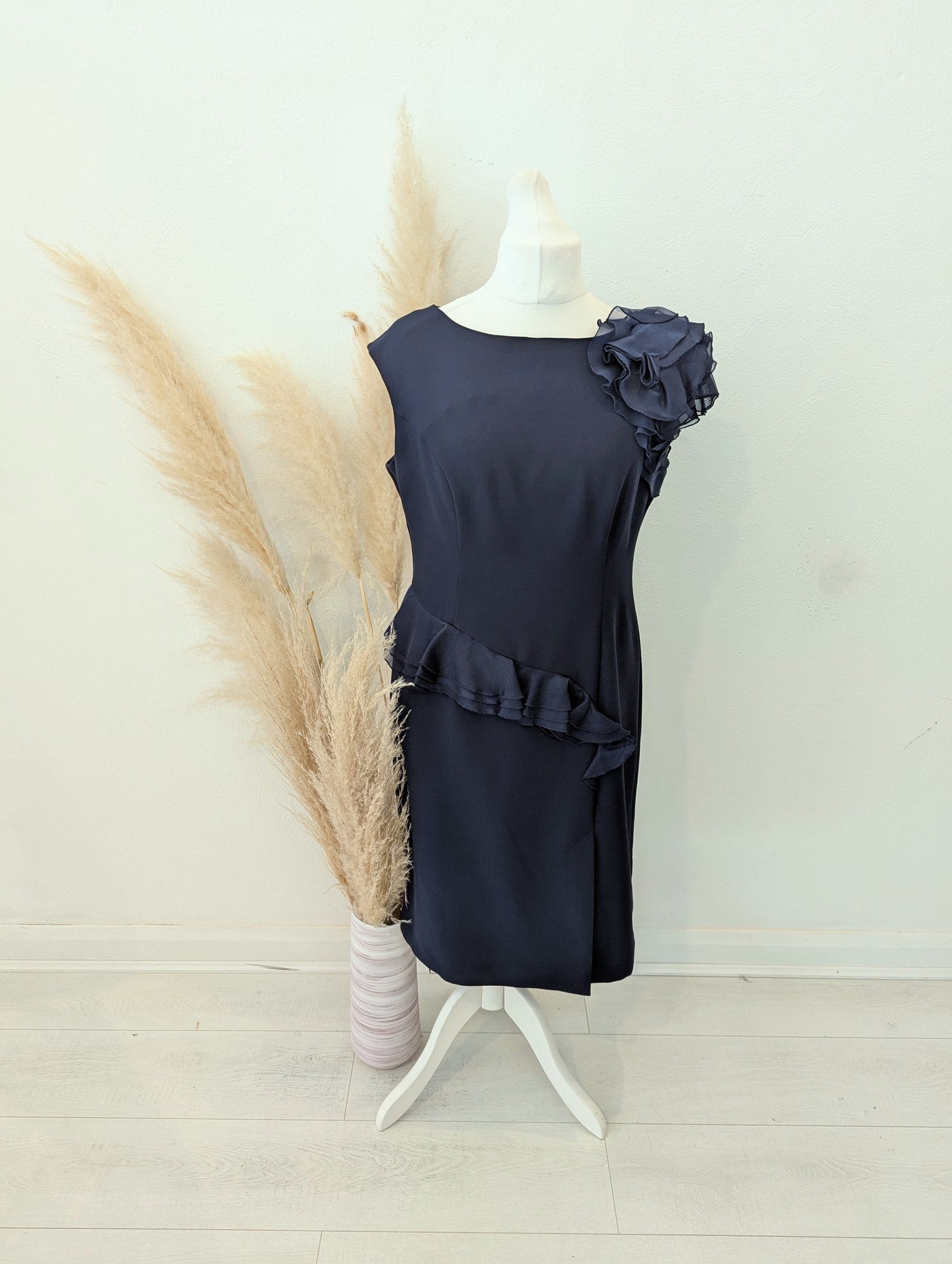 Lorcan Mullany for Jacques Vert navy dress 16