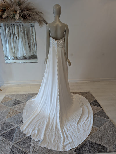 Stella York Pearl Satin dress 16 RRP 1500