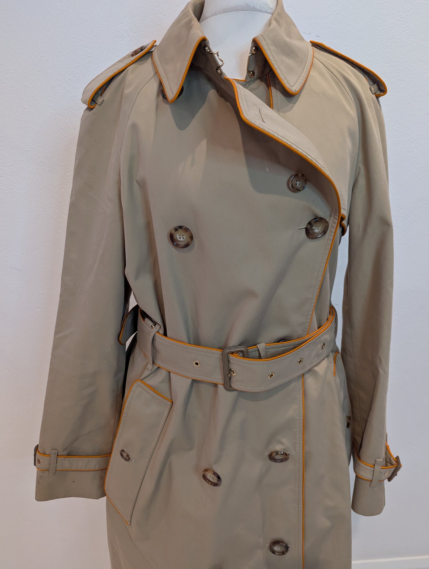 Burberry orange trim Trench 10